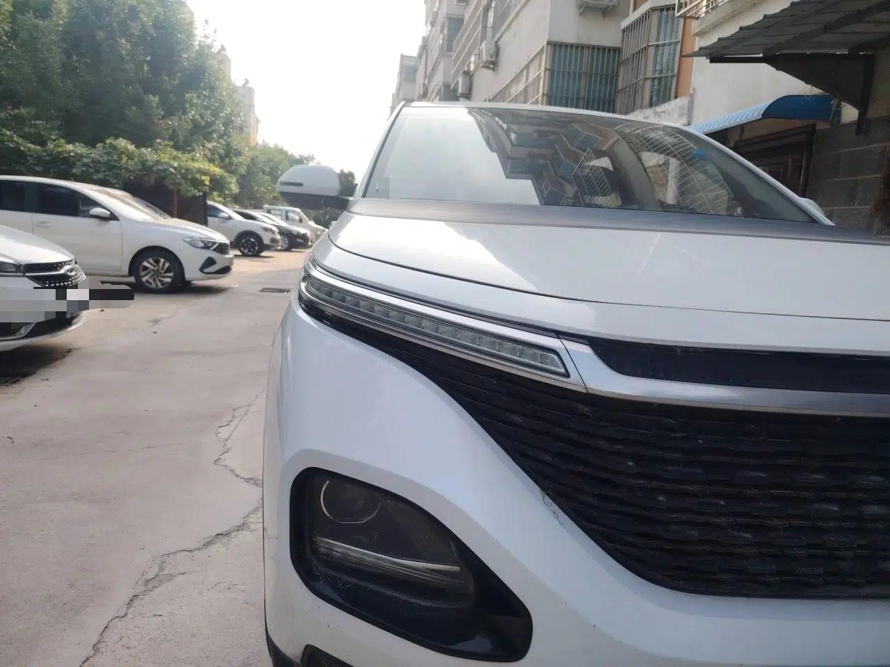 Baojun RM-5 2019 1.5T Manual Elite Version with 24-Hour Online Service 7 Seats — миниатюра 7