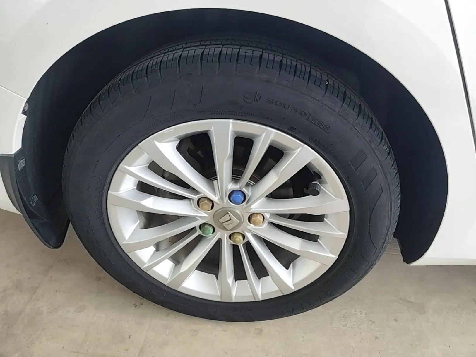 Baojun RC-5 2020 1.5T CVT Smart Luxury Edition — миниатюра 11