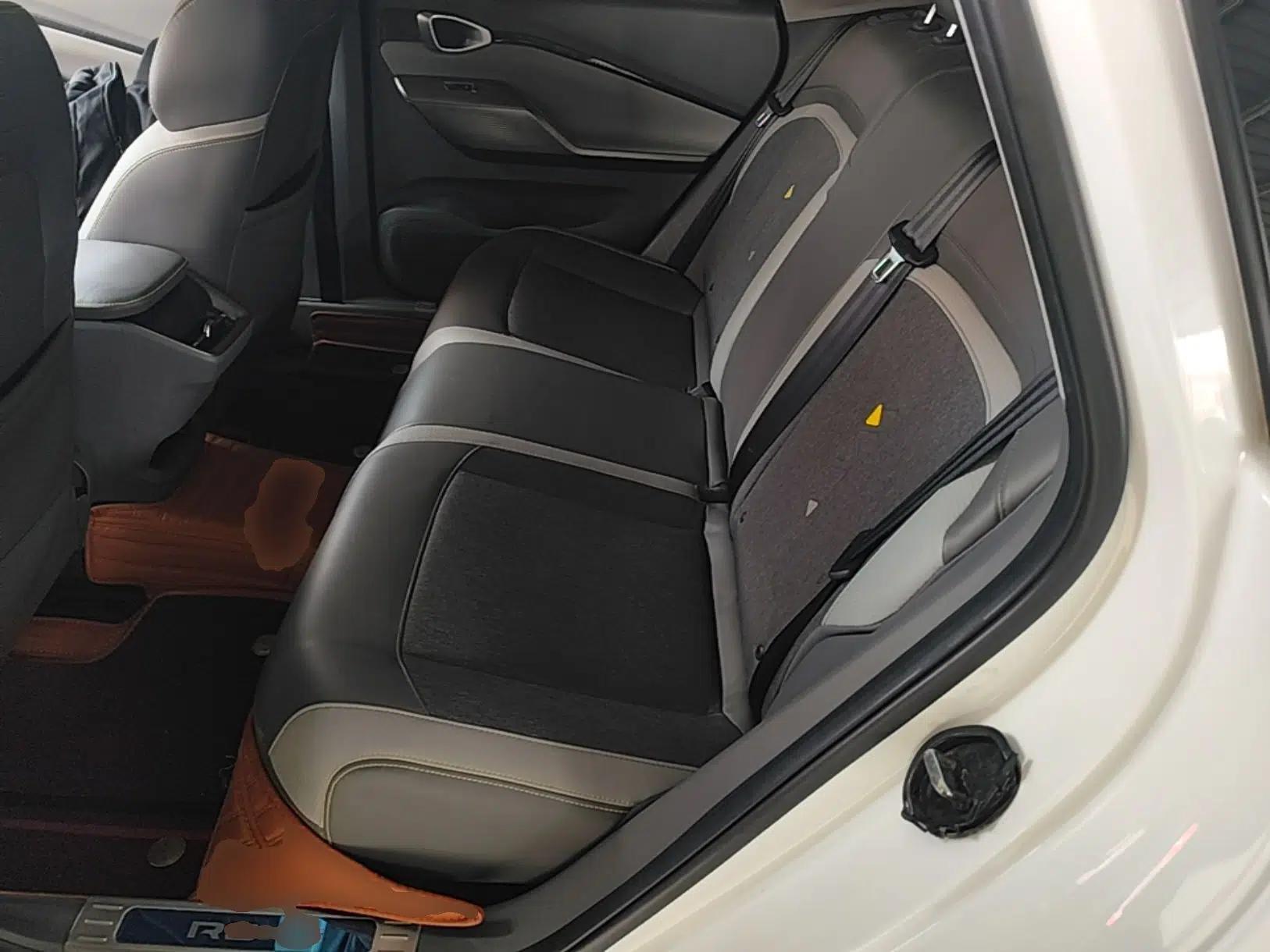 Baojun RC-5 2020 1.5T CVT Smart Luxury Edition — миниатюра 20