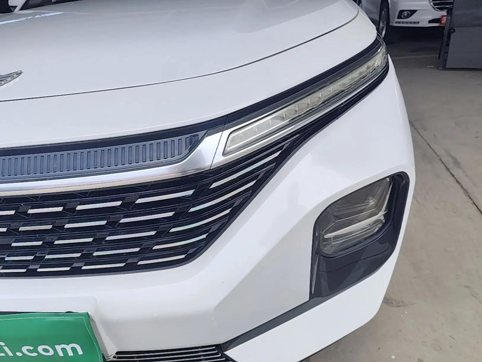 Baojun RC-5 2020 1.5T CVT Smart Luxury Edition — миниатюра 8