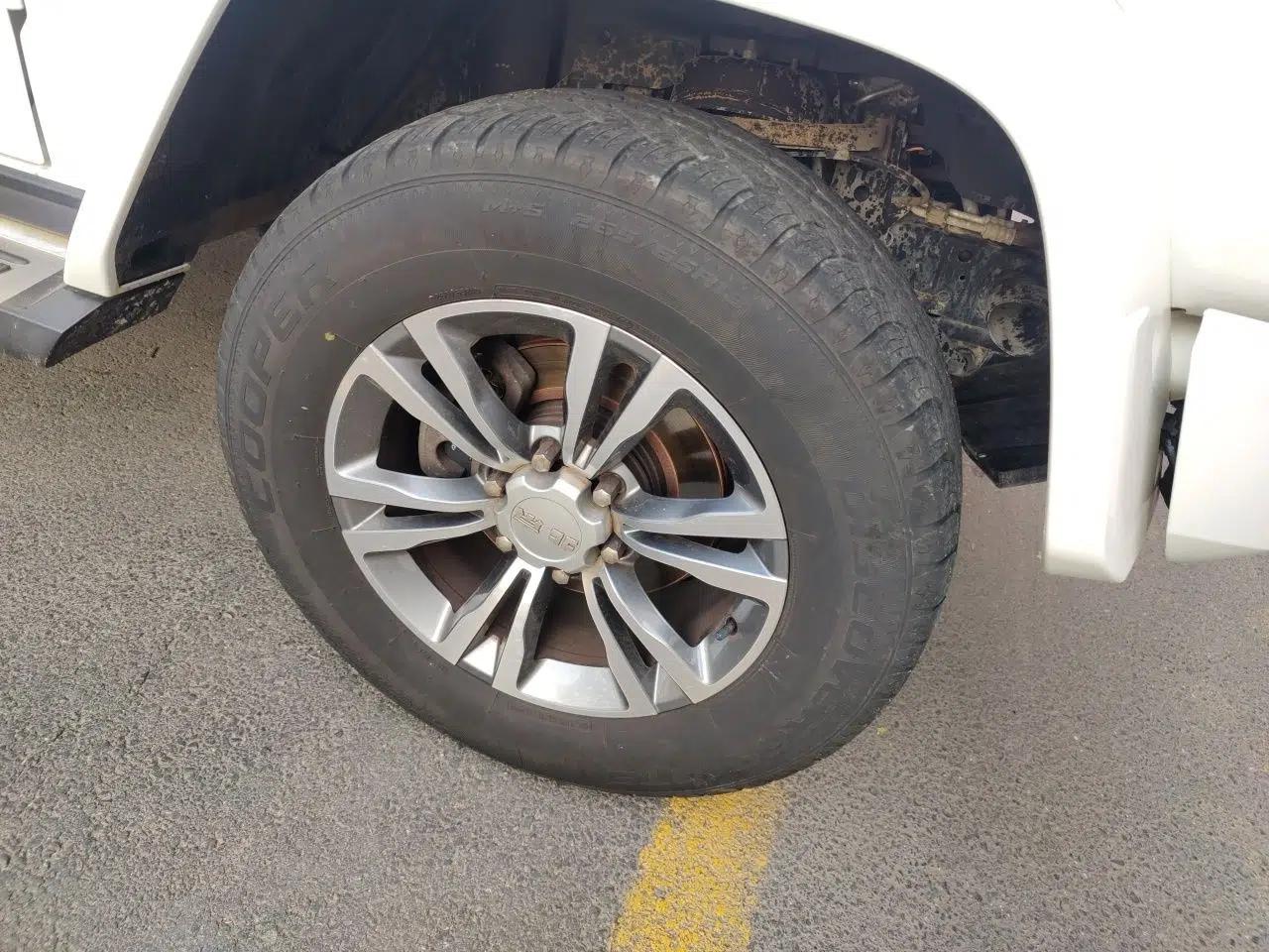 BAIC Off-Road BJ80 2020 Beijing BJ80 2.3T Automatic 5-Seater — миниатюра 8