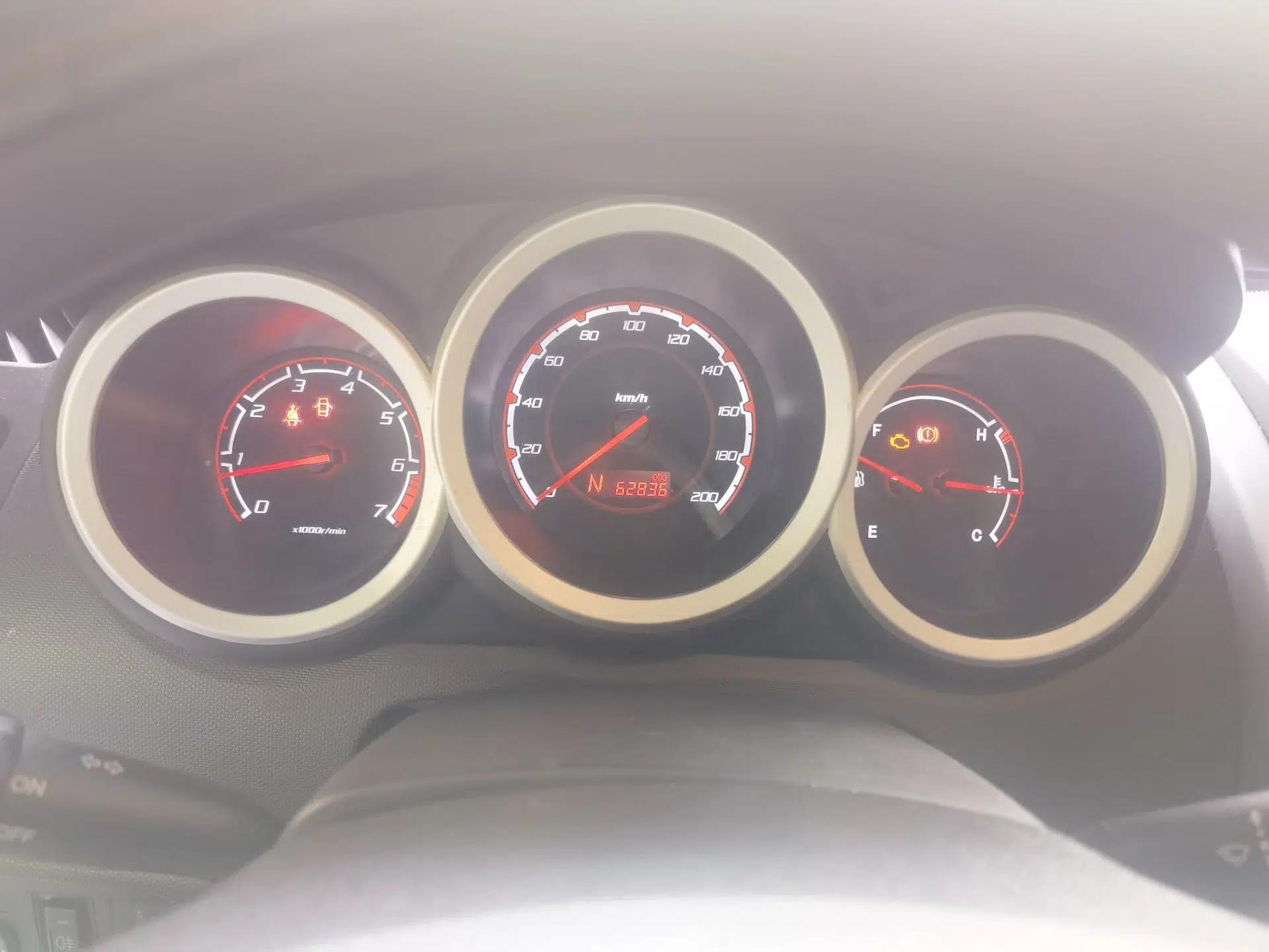 CHANGAN CX20 2014 1.4L IMT Sunroof Navigation Version China V Standard — миниатюра 11
