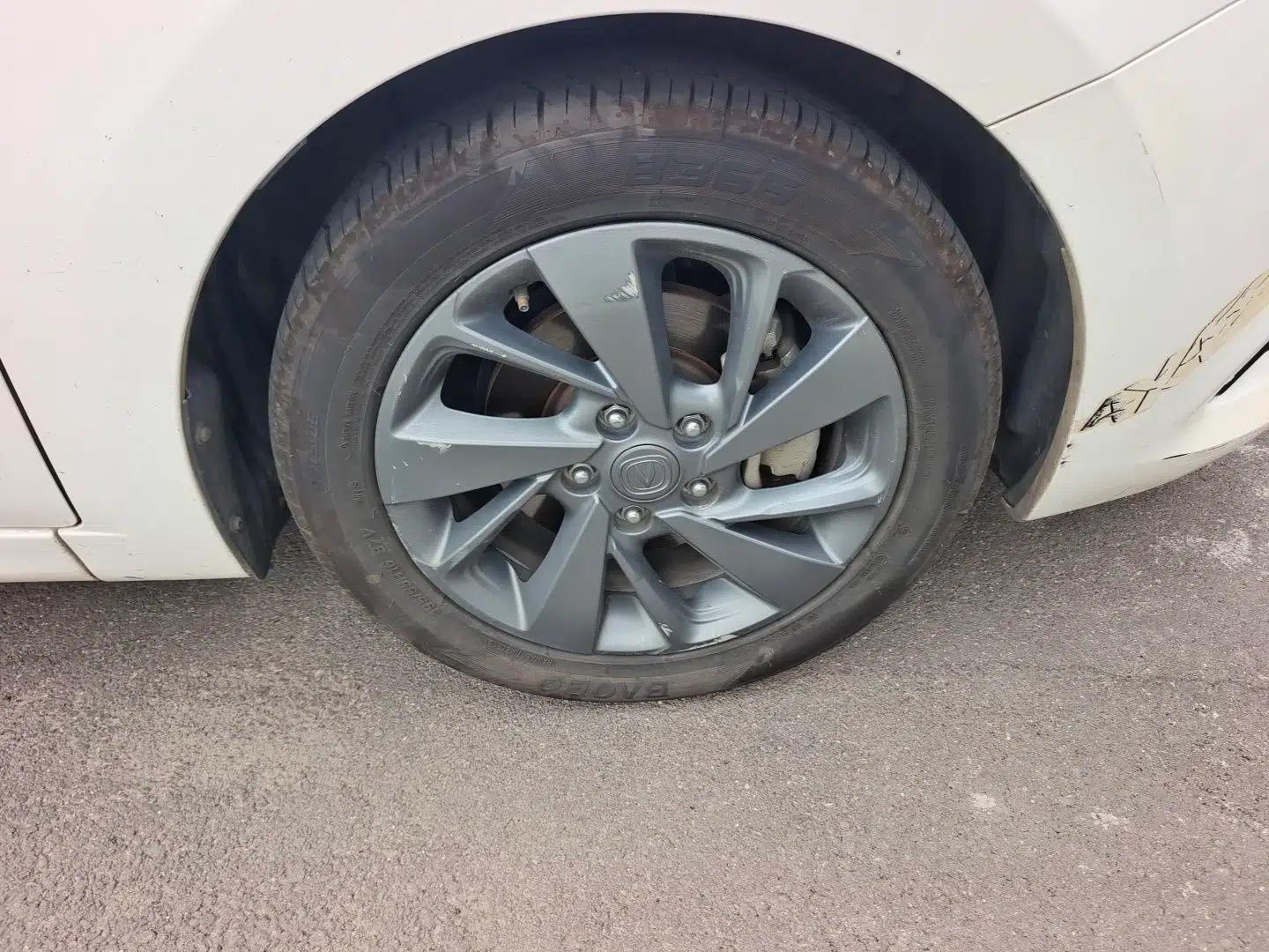 CHANGAN Eado DT 2018 1.6L Manual Enjoyment Model — миниатюра 8