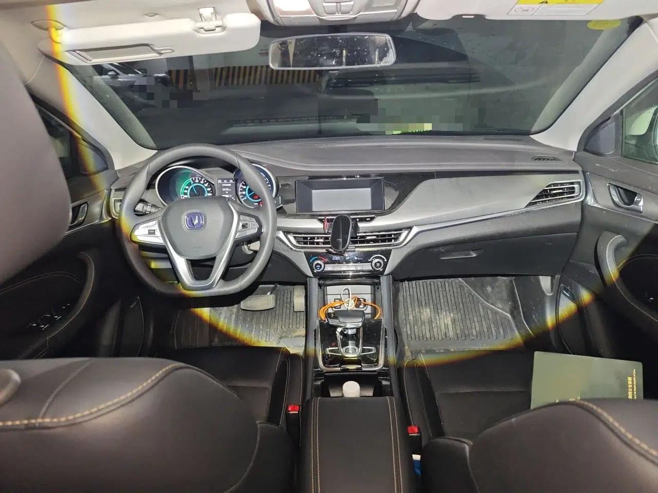 CHANGAN Eado New Energy 2019 EV460 Shared Version — миниатюра 18