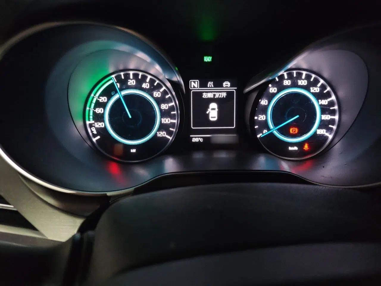 CHANGAN Eado New Energy 2019 EV460 Shared Version — миниатюра 10