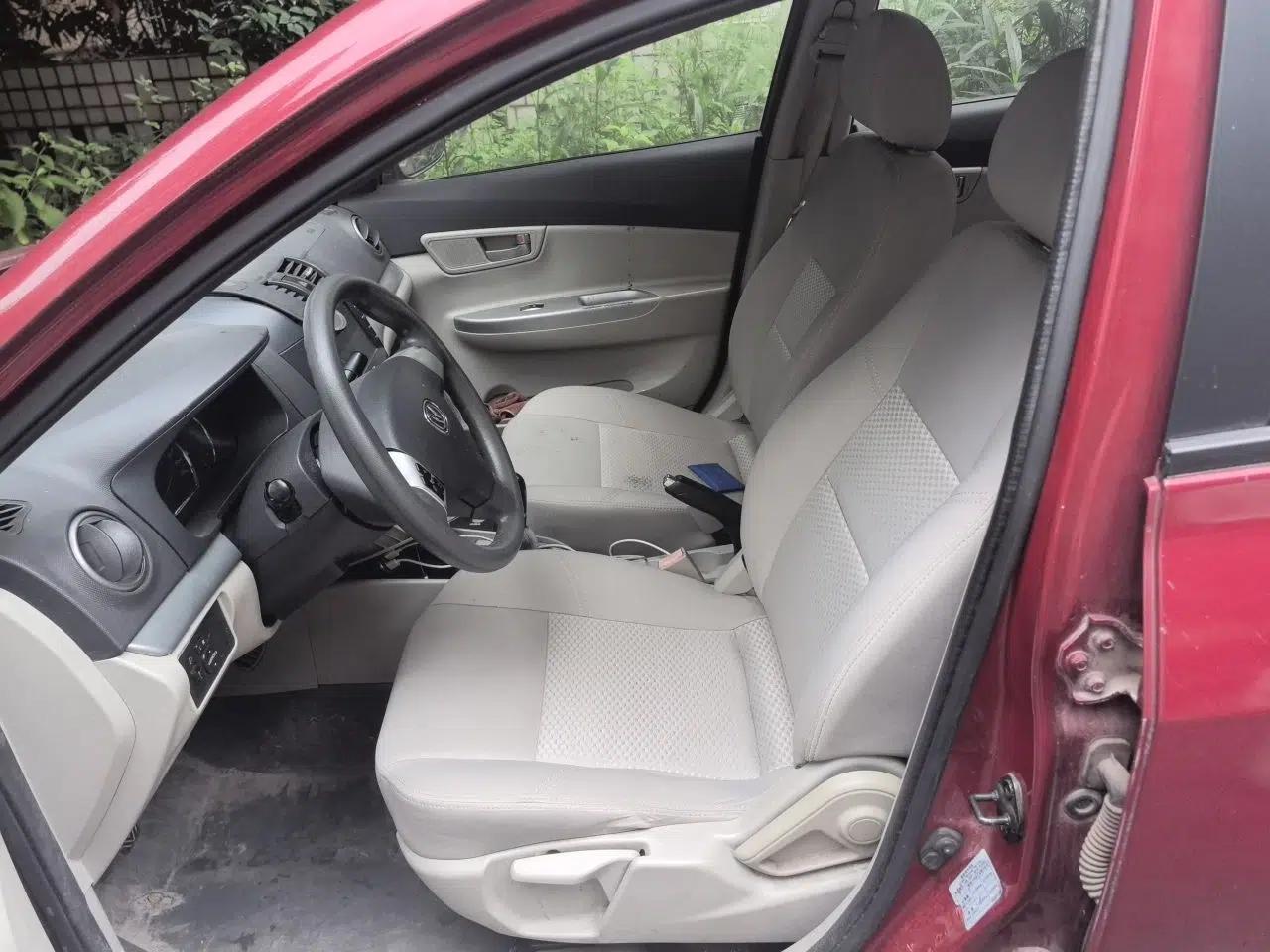 CHANGAN Alsvin V5 2012 1.5L Manual Dream Edition — миниатюра 15