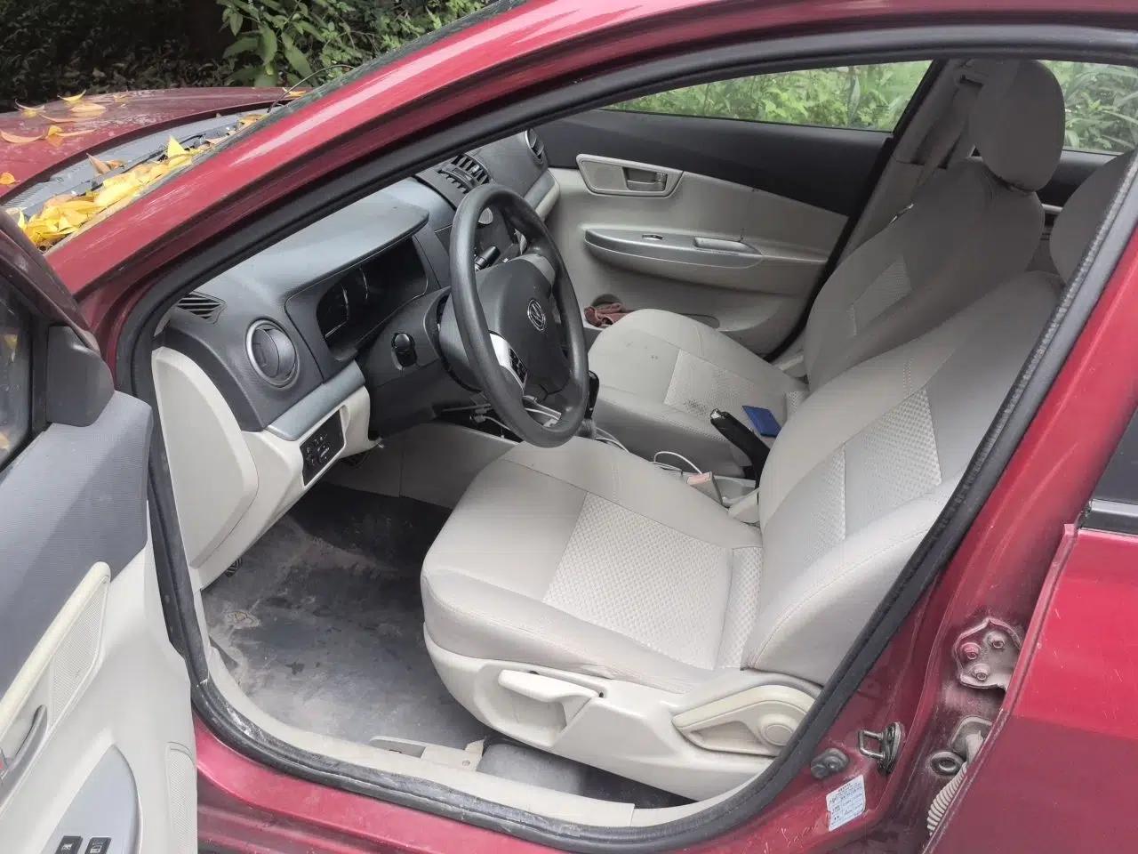 CHANGAN Alsvin V5 2012 1.5L Manual Dream Edition — миниатюра 16