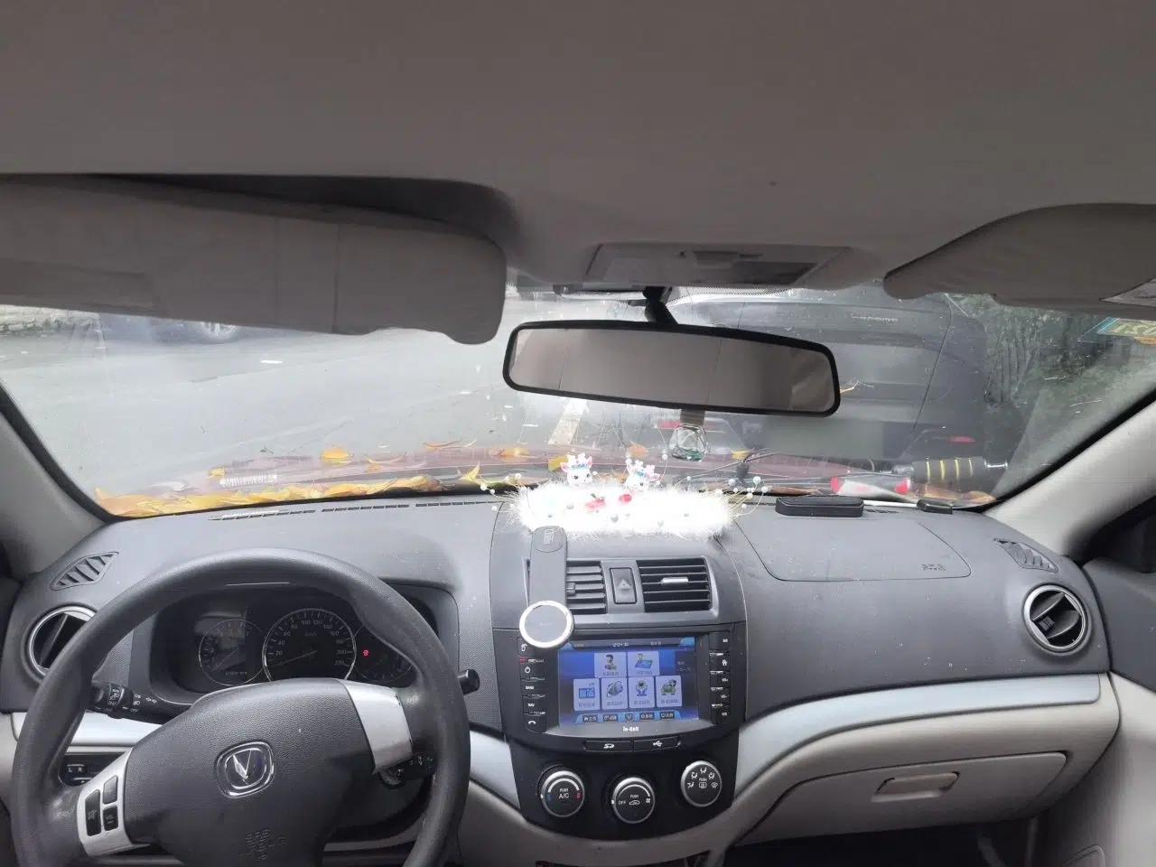 CHANGAN Alsvin V5 2012 1.5L Manual Dream Edition — миниатюра 18