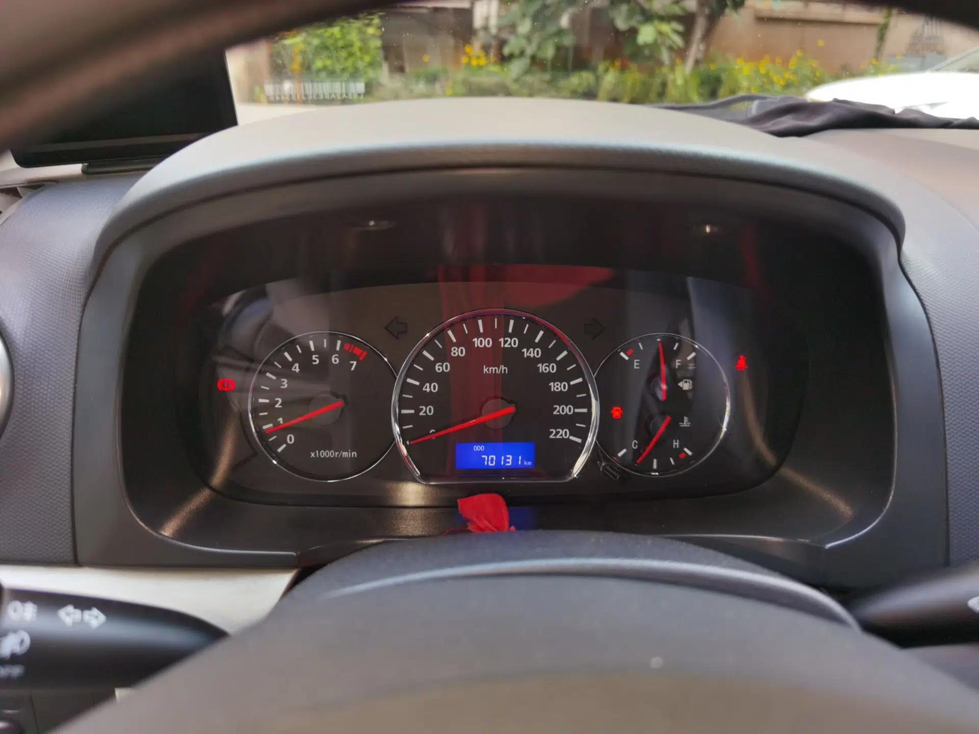 CHANGAN Alsvin V5 2012 1.5L Manual Dream Edition — миниатюра 11