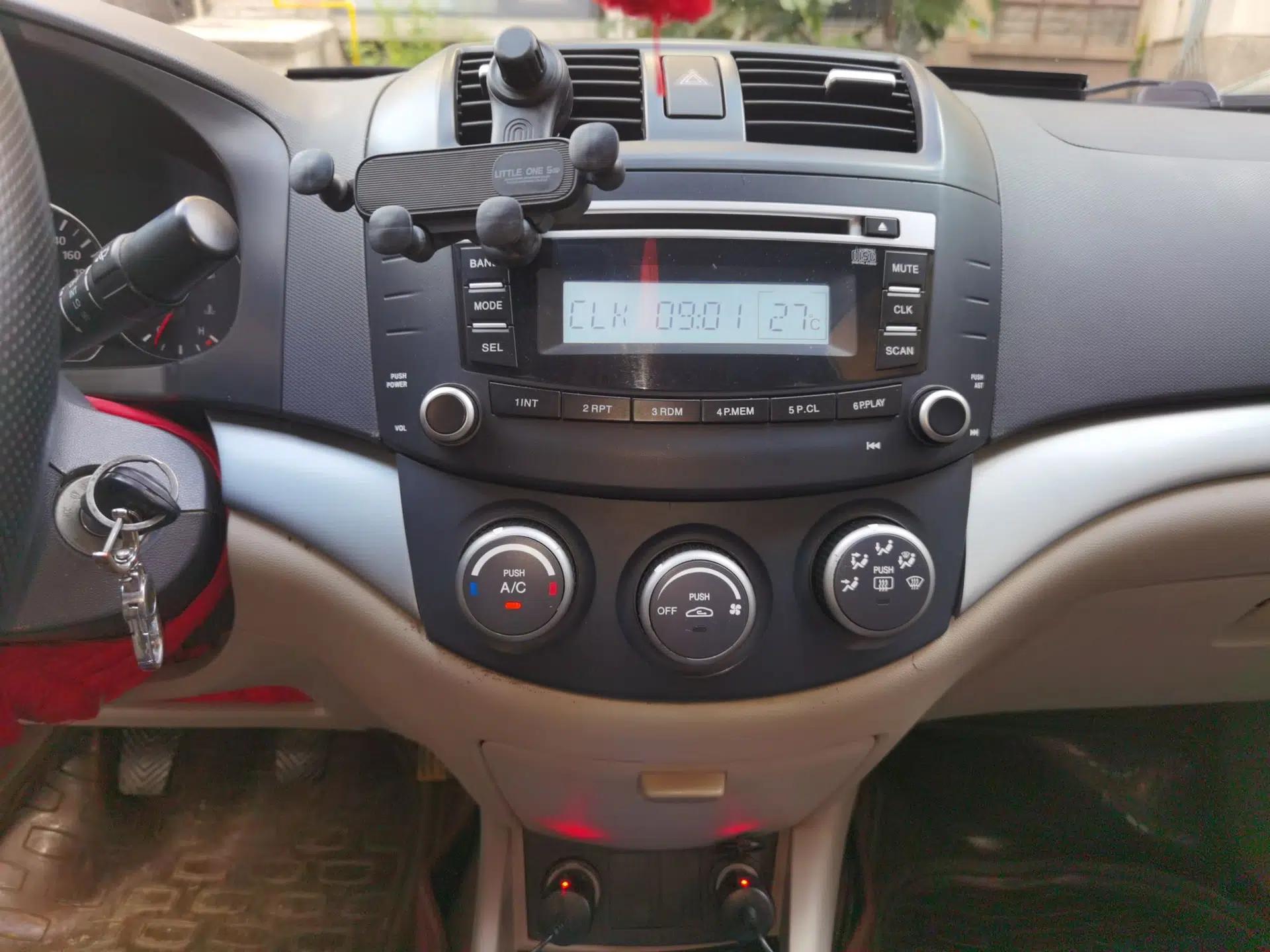 CHANGAN Alsvin V5 2012 1.5L Manual Dream Edition — миниатюра 13