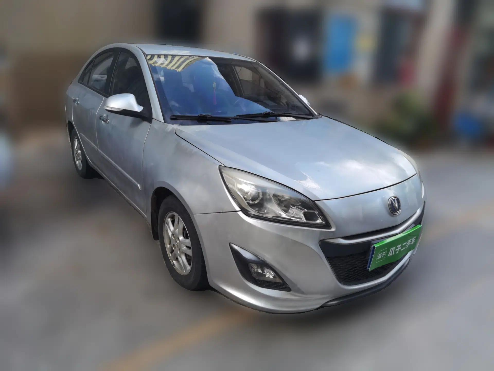 CHANGAN Alsvin V5 2012 1.5L Manual Dream Edition — миниатюра 3