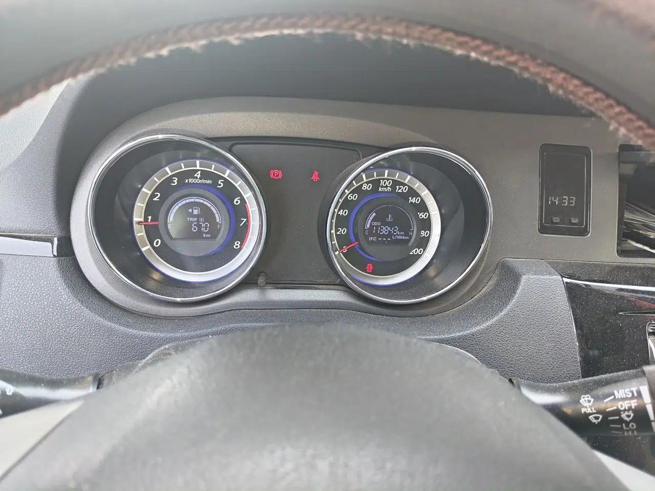 Great Wall C30 2013 1.5L Manual Luxury Model — миниатюра 11
