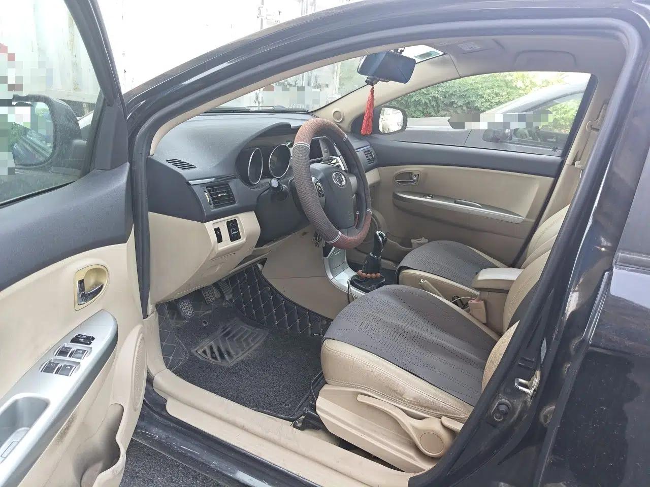 Great Wall C30 2013 1.5L Manual Luxury Model — миниатюра 16