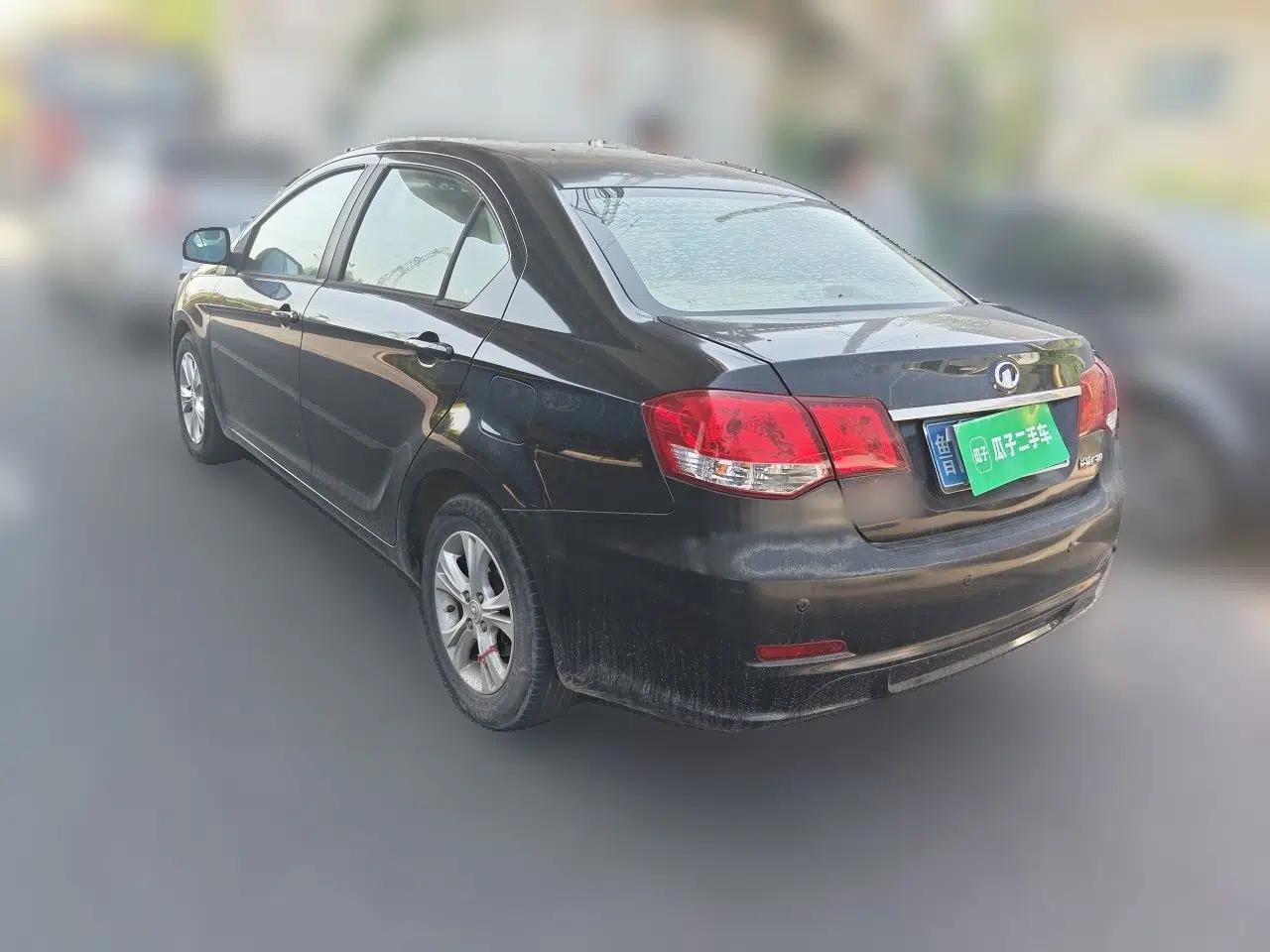 Great Wall C30 2013 1.5L Manual Luxury Model — миниатюра 4