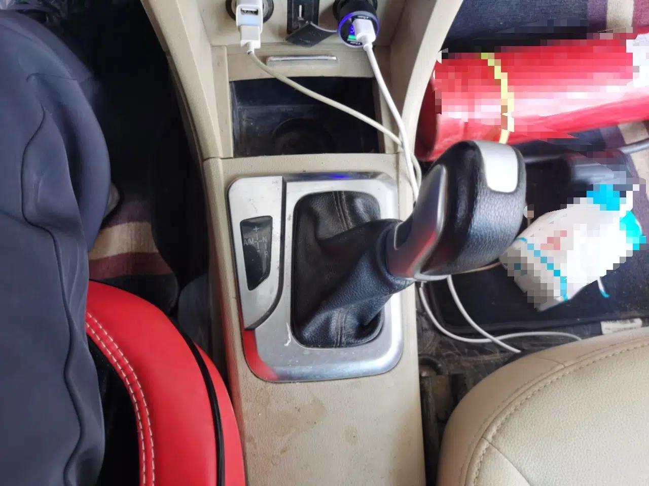 Great Wall C30 2015 1.5L AMT Comfort Model — миниатюра 14