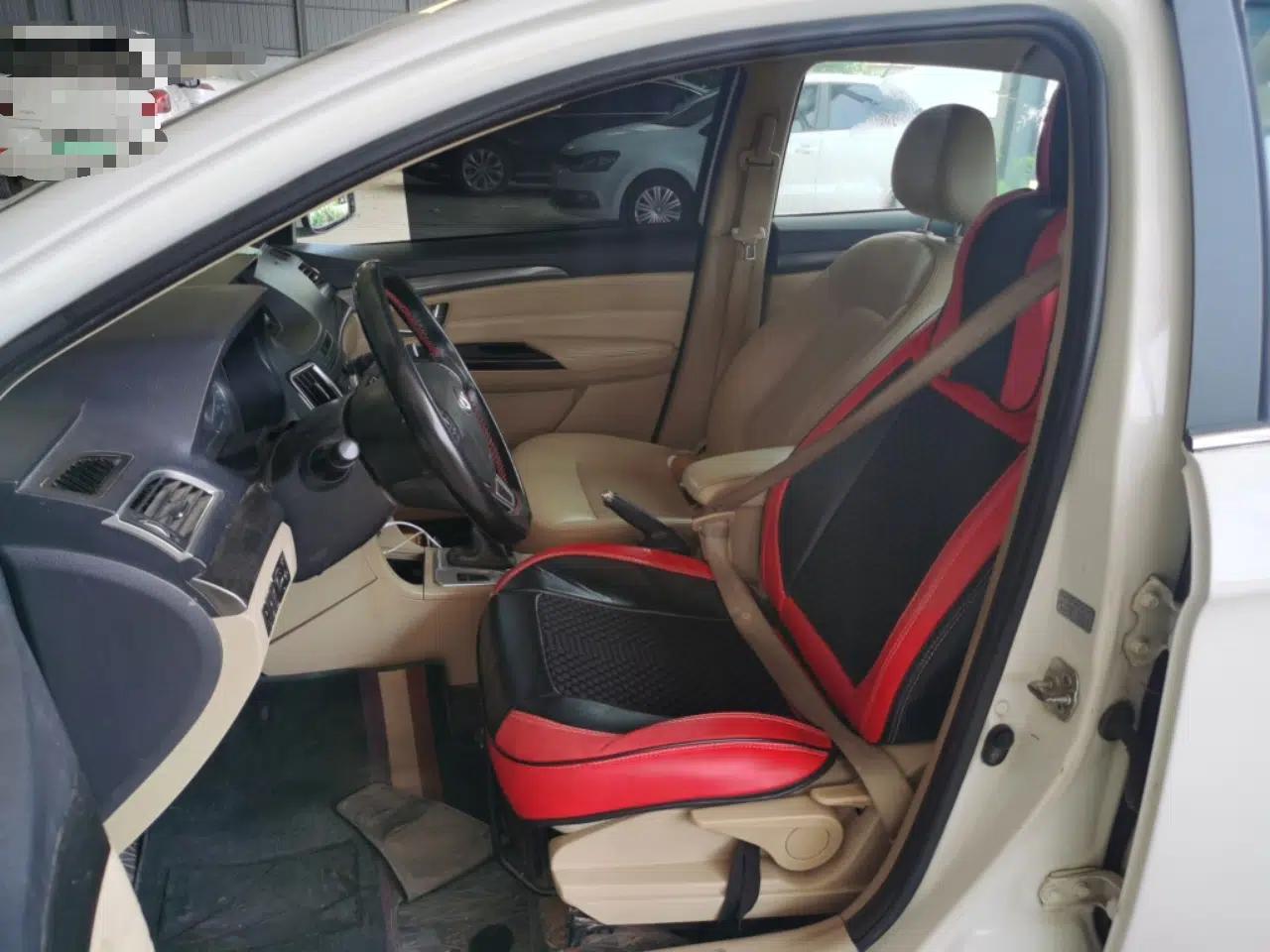 Great Wall C30 2015 1.5L AMT Comfort Model — миниатюра 15