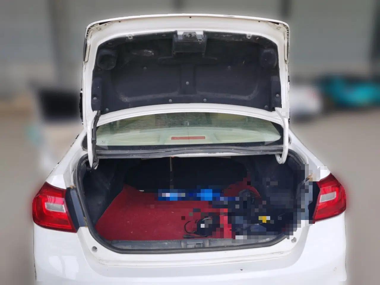 Great Wall C30 2015 1.5L AMT Comfort Model — миниатюра 19