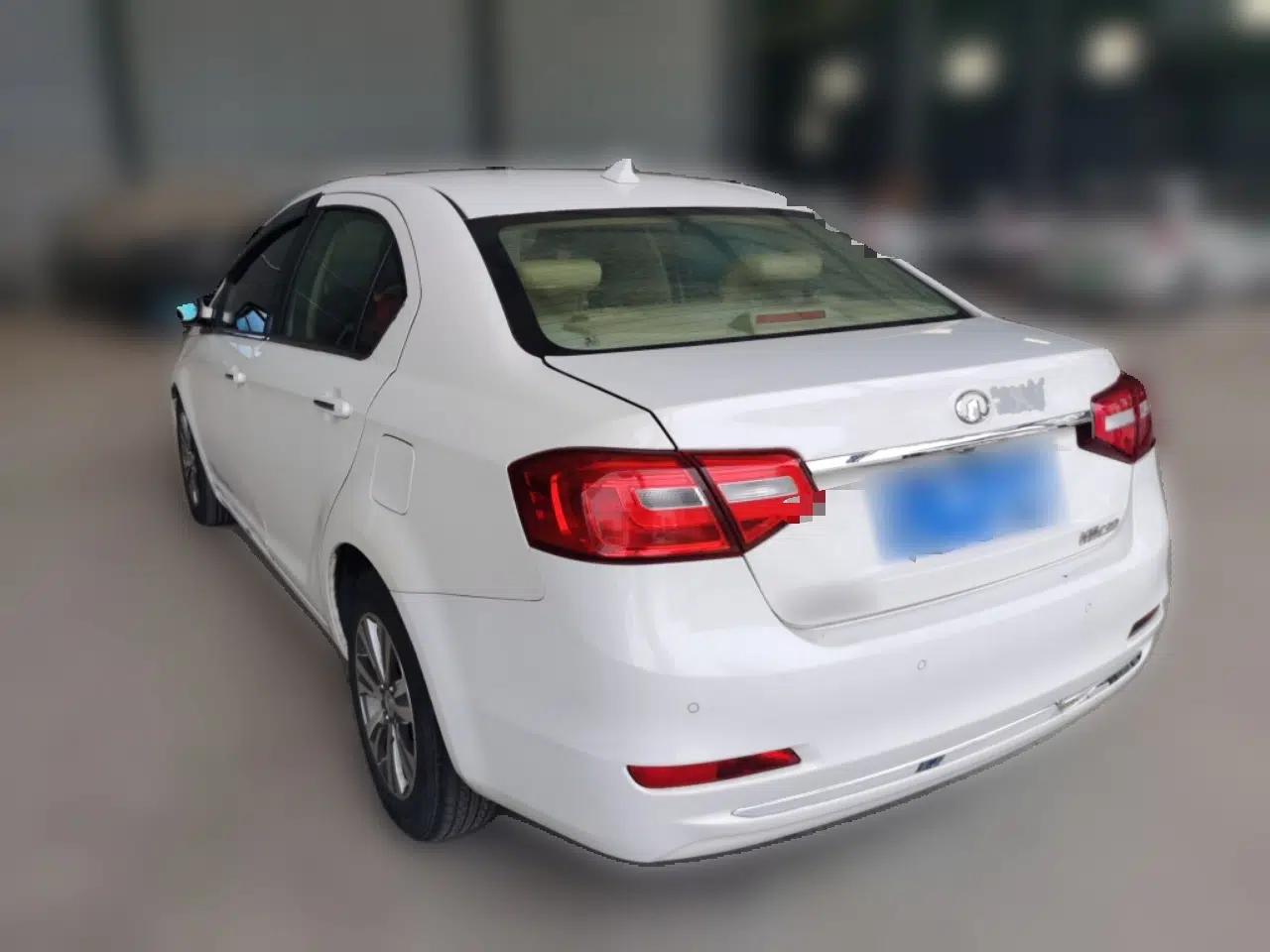 Great Wall C30 2015 1.5L AMT Comfort Model — миниатюра 4