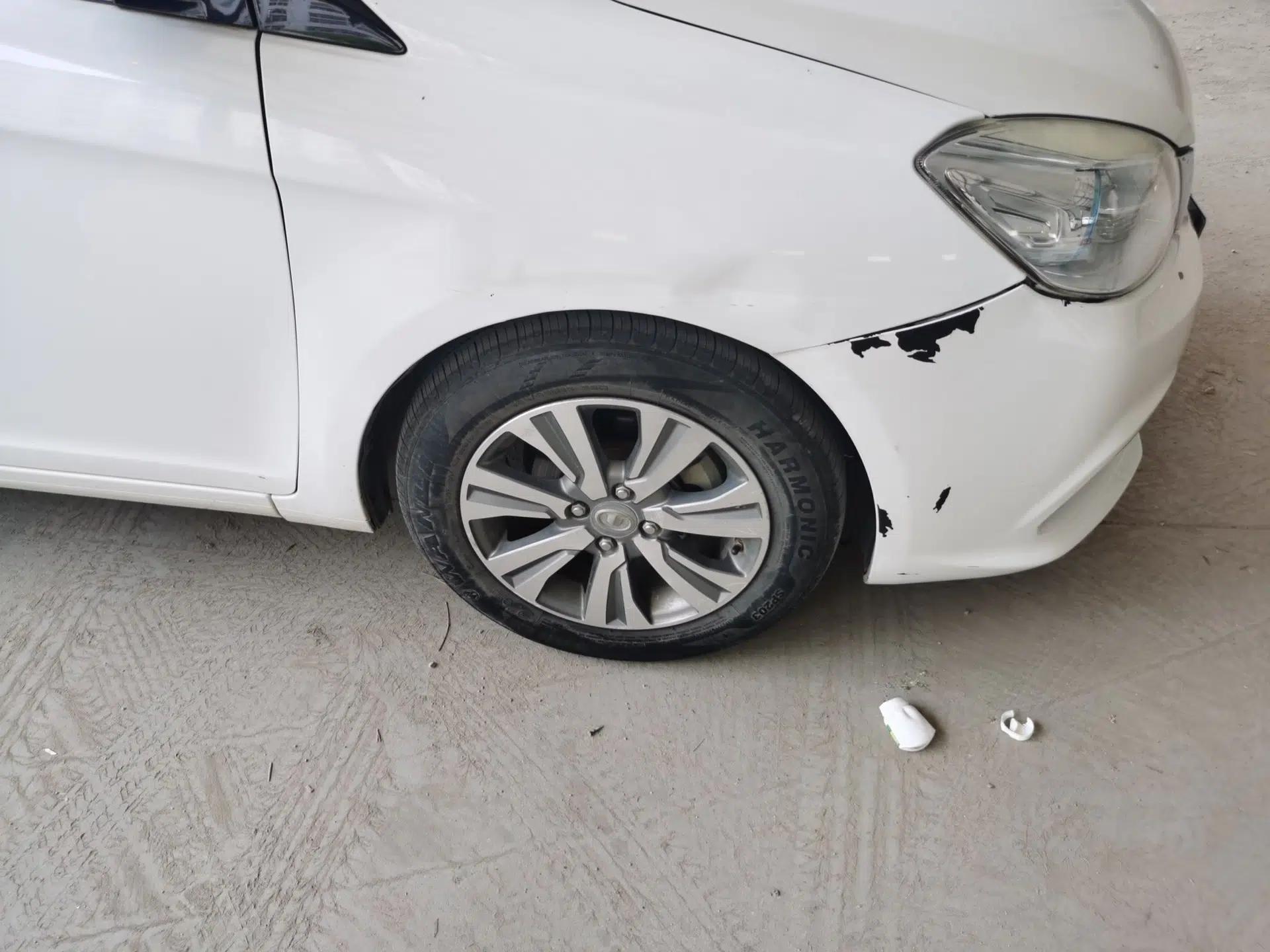 Great Wall C30 2015 1.5L AMT Comfort Model — миниатюра 8