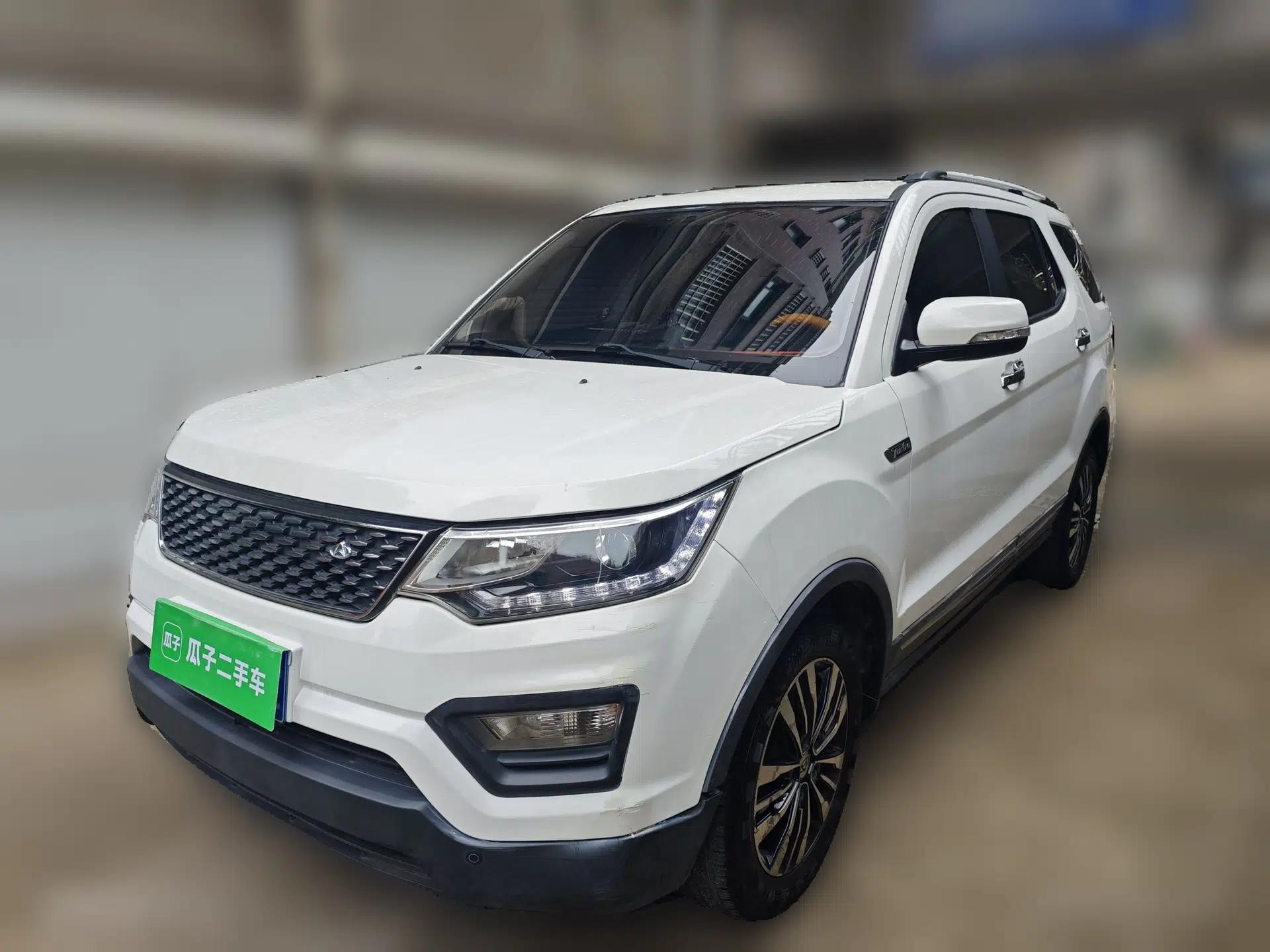 CHANGAN OSHAN CX70 2017 CX70T 1.5T Manual High-Performance Edition — миниатюра 1