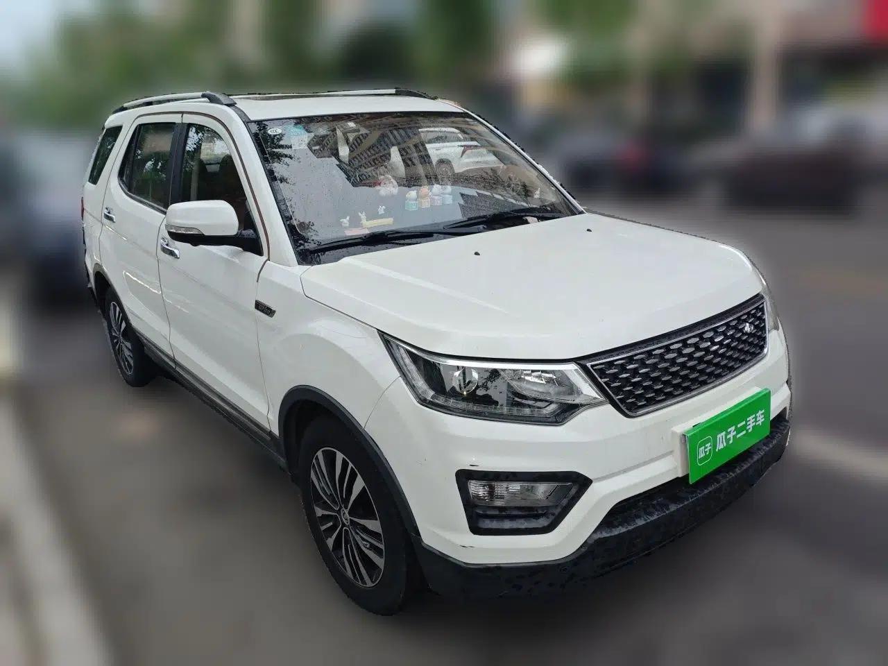 CHANGAN OSHAN CX70 2017 CX70T 1.5T Manual High-Performance Edition — миниатюра 3