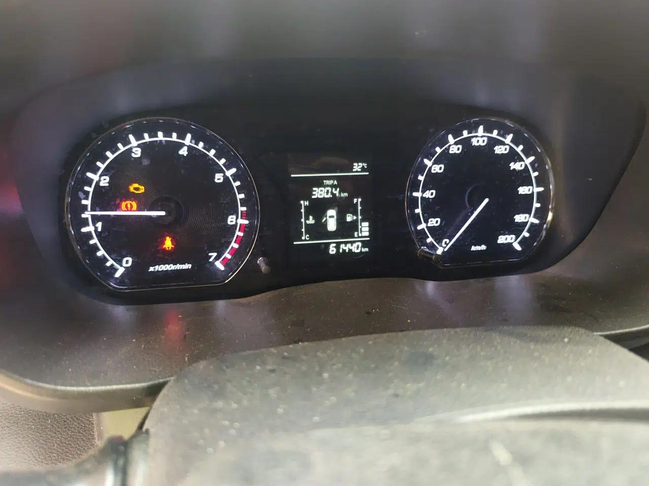 CHANGAN OSHAN X70A 2019 1.5L Manual Basic Version China VI Standard — миниатюра 12