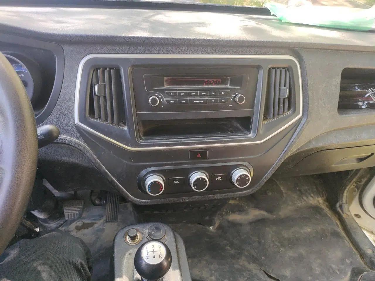 CHANGAN KUAYUE Zhe D5 2021 1.6L Comfort Edition Double-Cab Flatbed with Dual Rear Wheels 3050mm Cargo Bed DAM16KL — миниатюра 13