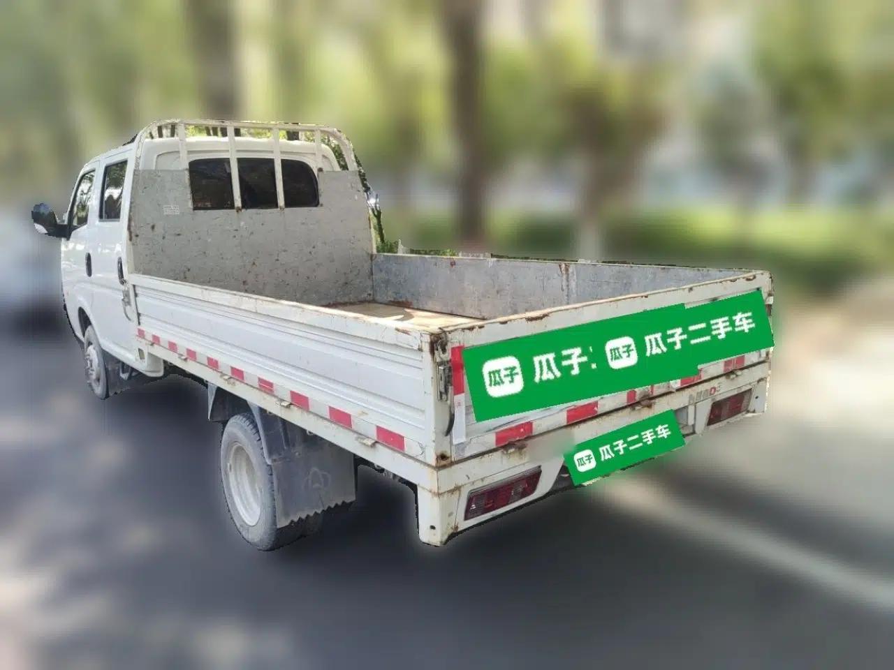 CHANGAN KUAYUE Zhe D5 2021 1.6L Comfort Edition Double-Cab Flatbed with Dual Rear Wheels 3050mm Cargo Bed DAM16KL — миниатюра 4