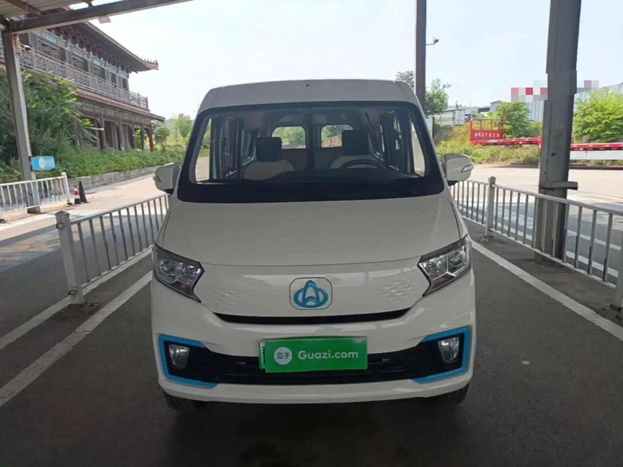 CHANGAN KUAYUE Xing V5 EV 2025 Model Smart-Enjoy Bus, 6 Seats, CATL — миниатюра 2
