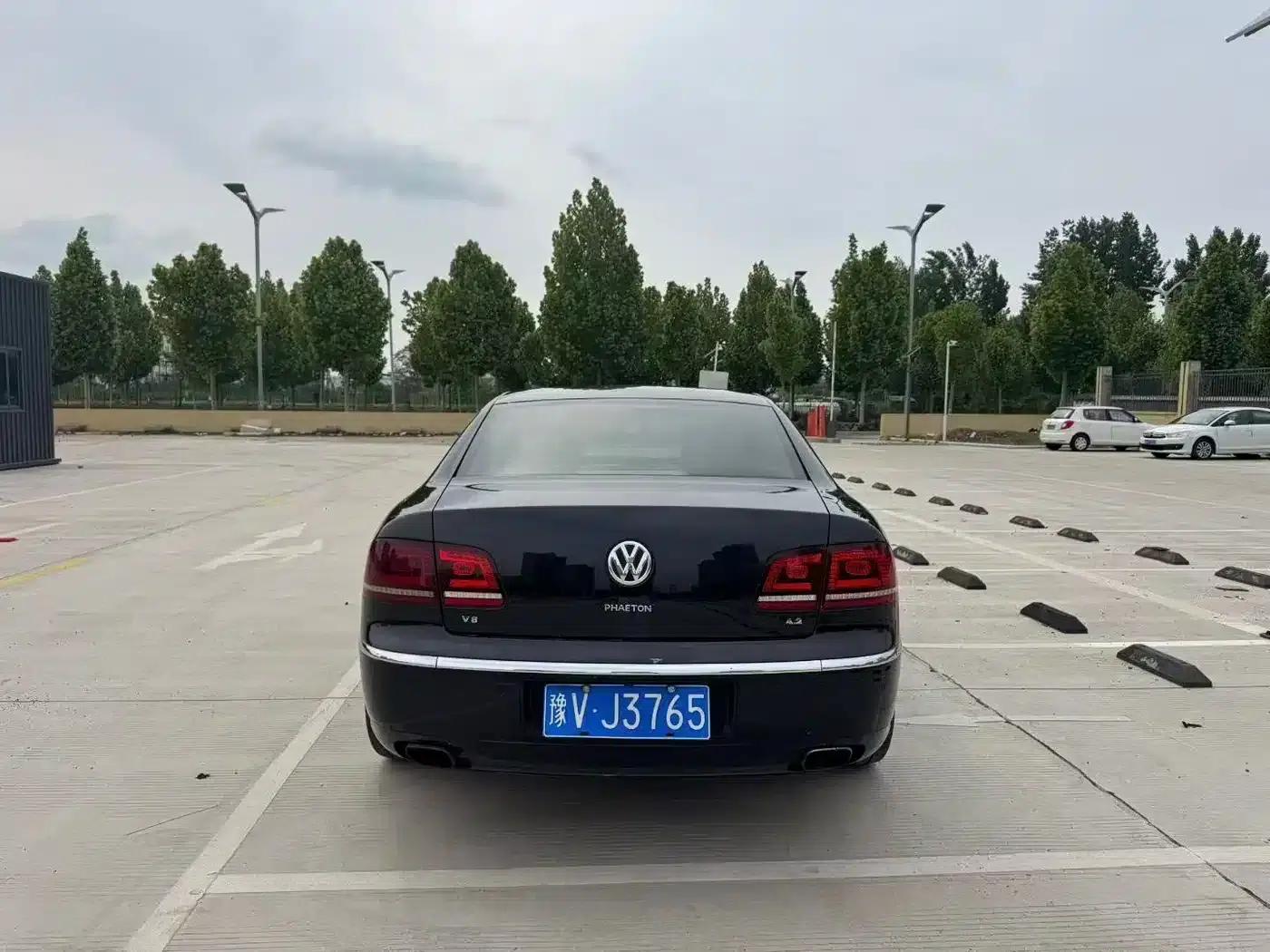 Phaeton 2014 3.0L Business Edition — миниатюра 5