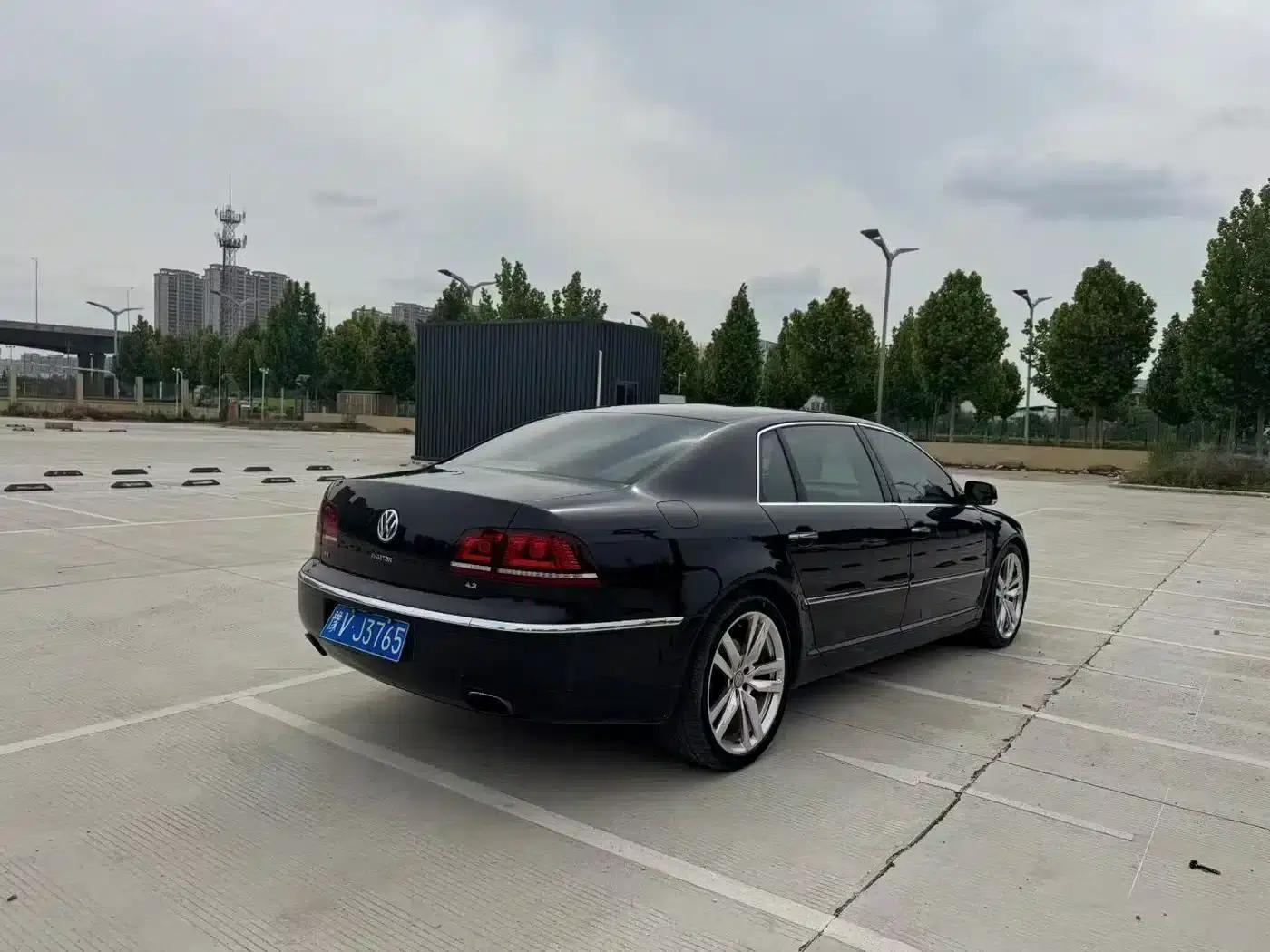 Phaeton 2014 3.0L Business Edition — миниатюра 6
