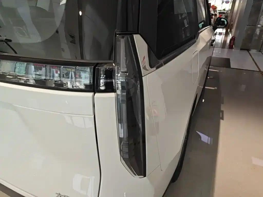 Everyone 7 2024 Facelift Super Hybrid Long Range Enjoy Edition — миниатюра 24