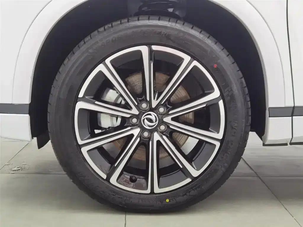 Dongfeng Fengshen L8 2025 Model 112KM Ideal Edition — миниатюра 17