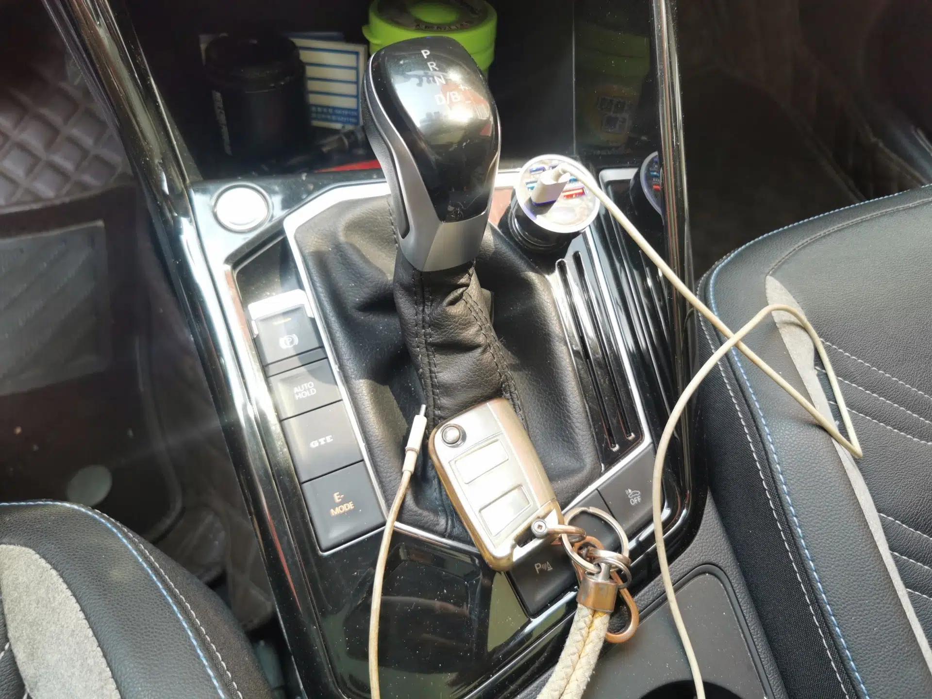 Volkswagen Tayron GTE Plug-in Hybrid 2020 1.4T Luxury Model — миниатюра 14