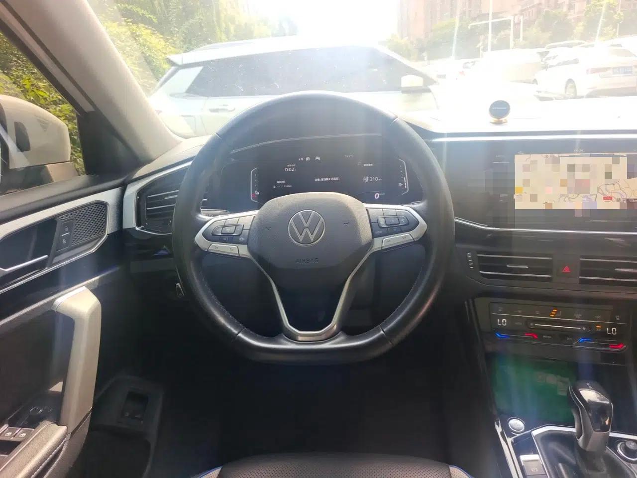 Volkswagen Tayron GTE Plug-in Hybrid 2020 1.4T Luxury Model — миниатюра 10