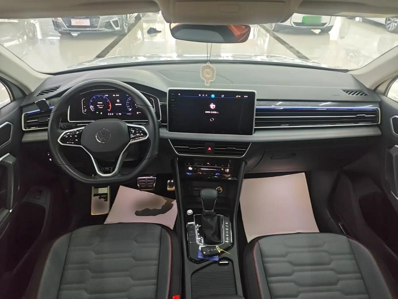 Volkswagen Tiguan X 2023 Facelift 330TSI Two-Wheel-Drive Prestige Flagship Edition — миниатюра 12