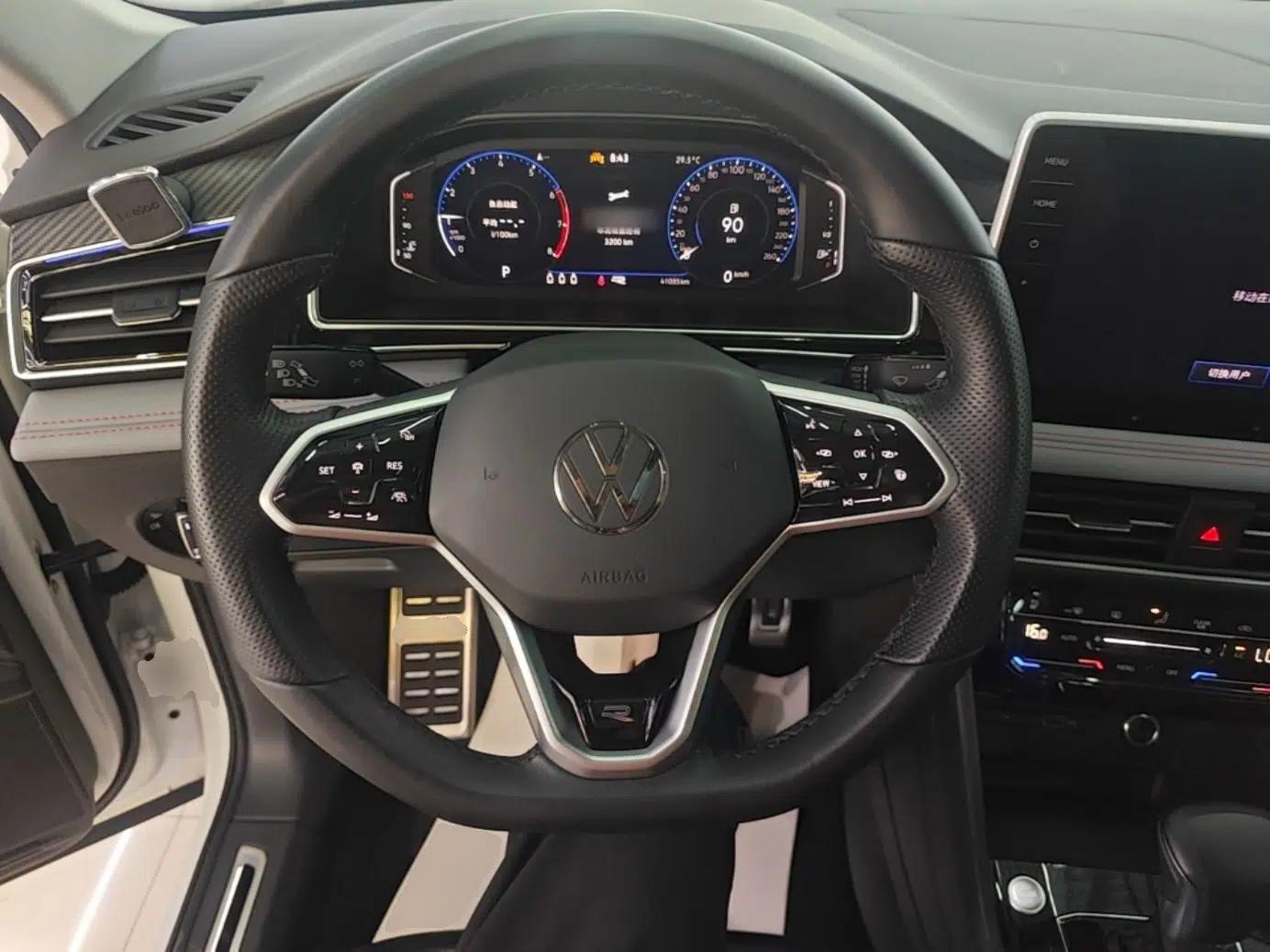 Volkswagen Tiguan X 2023 Facelift 330TSI Two-Wheel-Drive Prestige Flagship Edition — миниатюра 13