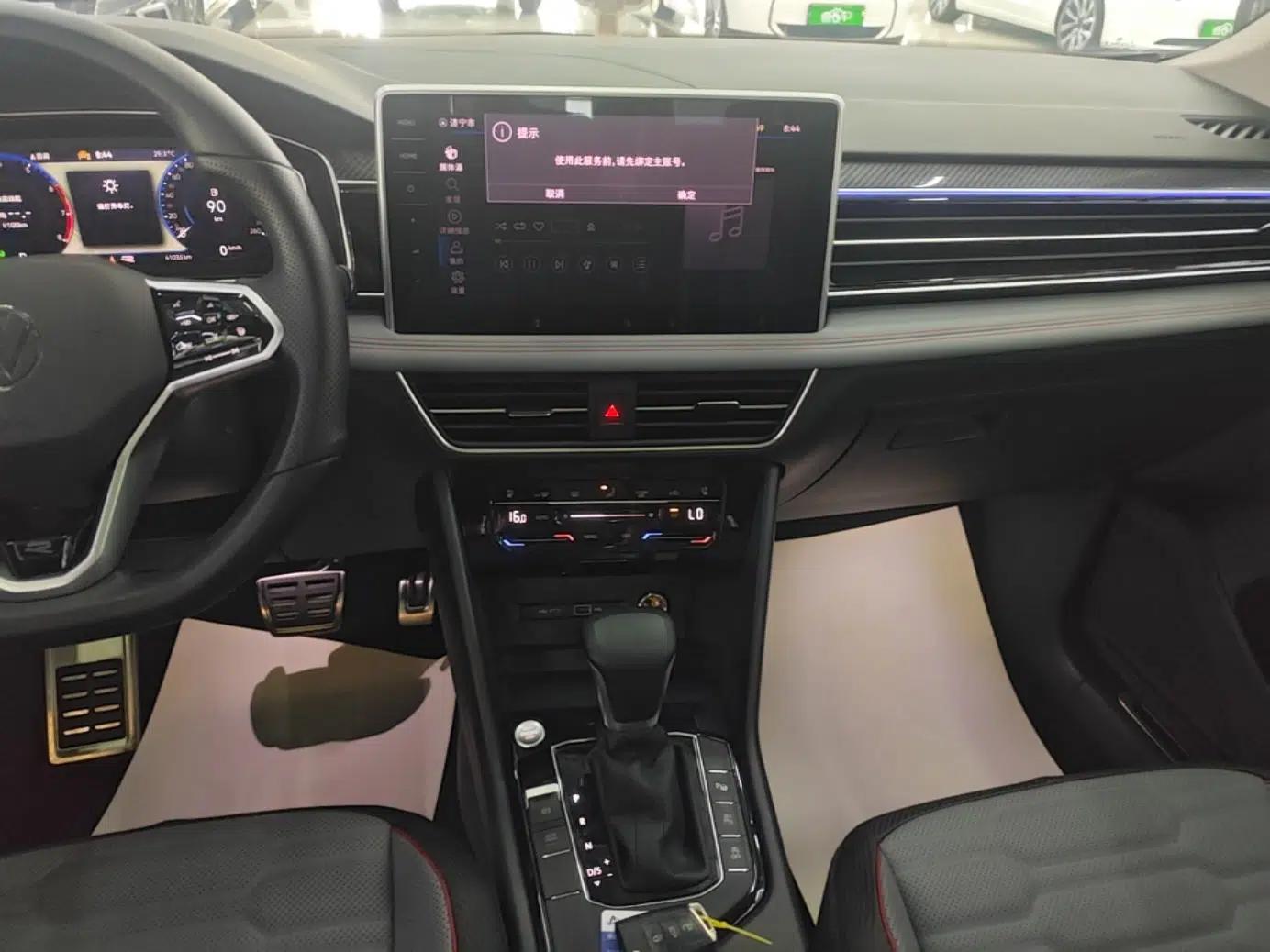 Volkswagen Tiguan X 2023 Facelift 330TSI Two-Wheel-Drive Prestige Flagship Edition — миниатюра 15