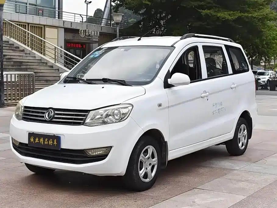 Fengguang 330 2014 Model 1.5L Manual Practical Edition DK15 — миниатюра 1