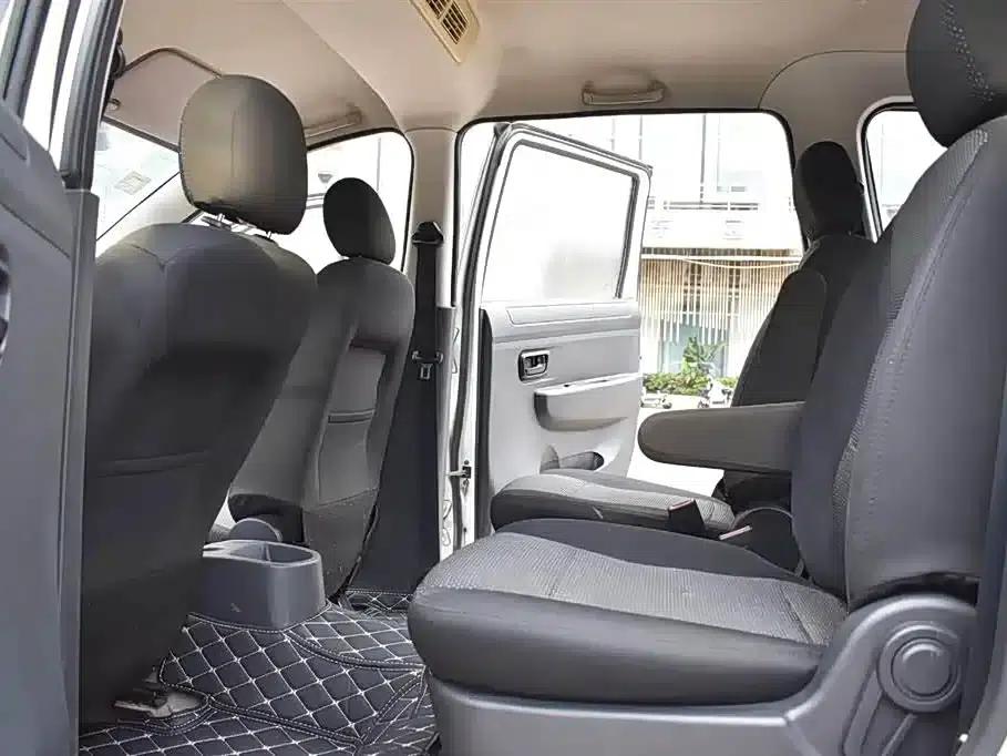 Fengguang 330 2014 Model 1.5L Manual Practical Edition DK15 — миниатюра 9