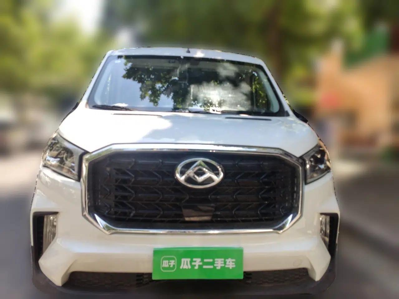 SAIC MAXUS Xintu V90 2024 ZhiJie 2.0T Automatic Front-Wheel-Drive Short Wheelbase Mid-Height Design with Single Rear Tire—5/6 Seater — миниатюра 2