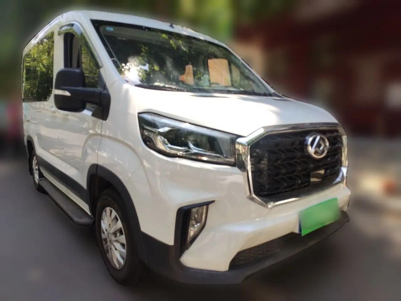 SAIC MAXUS Xintu V90 2024 ZhiJie 2.0T Automatic Front-Wheel-Drive Short Wheelbase Mid-Height Design with Single Rear Tire—5/6 Seater — миниатюра 3