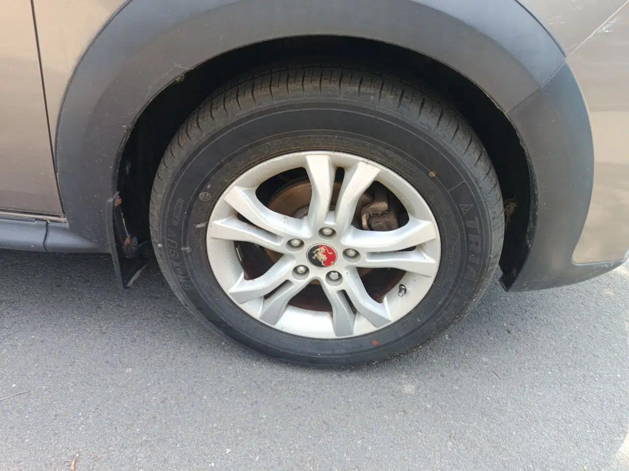 FORTHING Joyear X3 2015 1.5L Luxury Model — миниатюра 8
