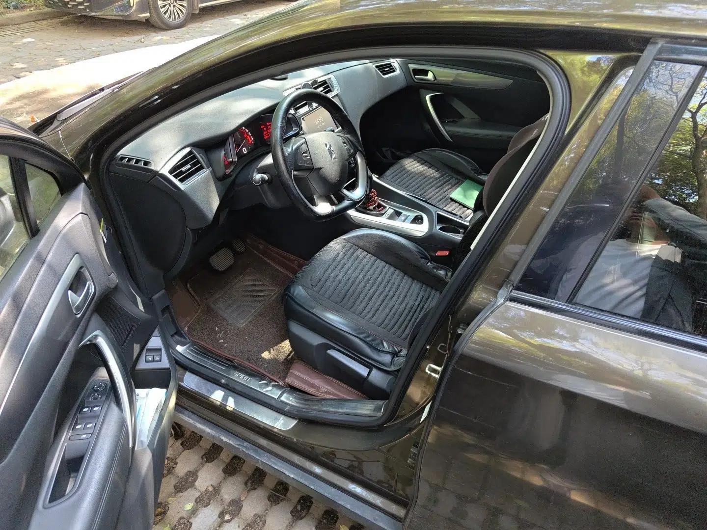 DS 6 2016 1.6T Elegant Edition THP160 — миниатюра 16