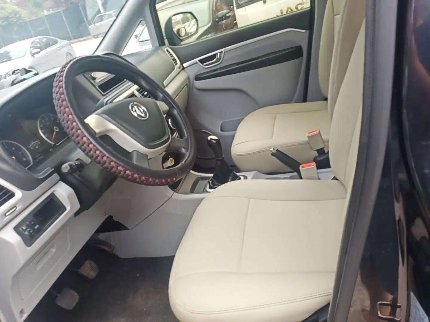 Dongfeng Shuaike 2016 1.5L Manual Comfort Model — миниатюра 17