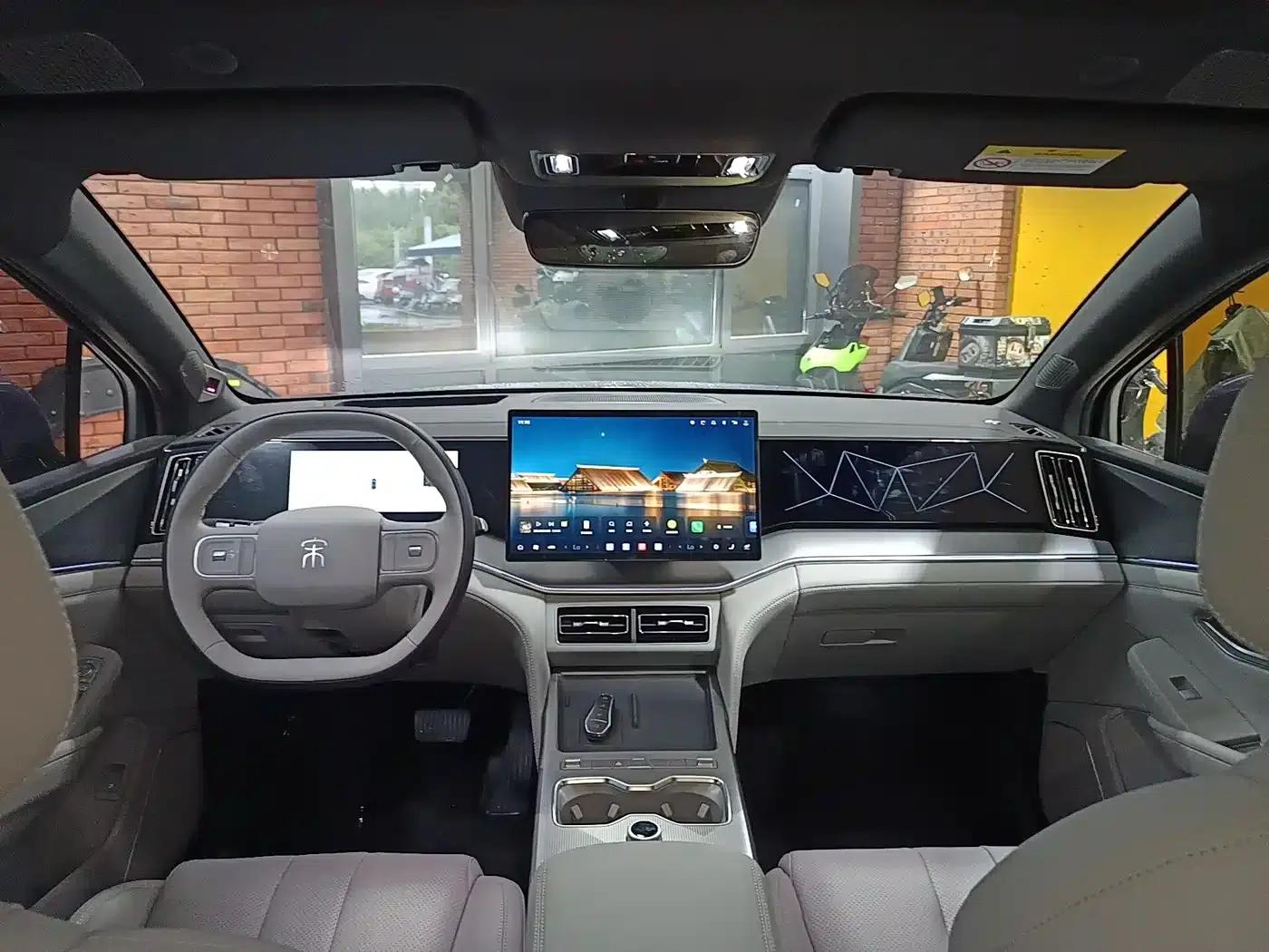 Song Ultra 2026 EV 710KM Excellent Edition — миниатюра 14