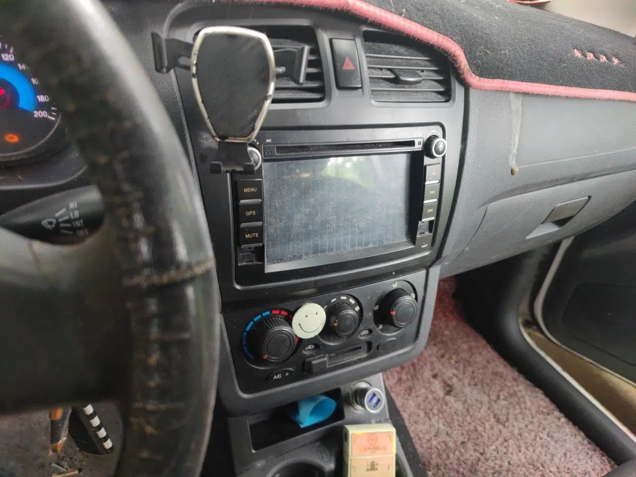 Dongfeng Fengon 330 2014 1.5L Manual Utility Version DK15 — миниатюра 13