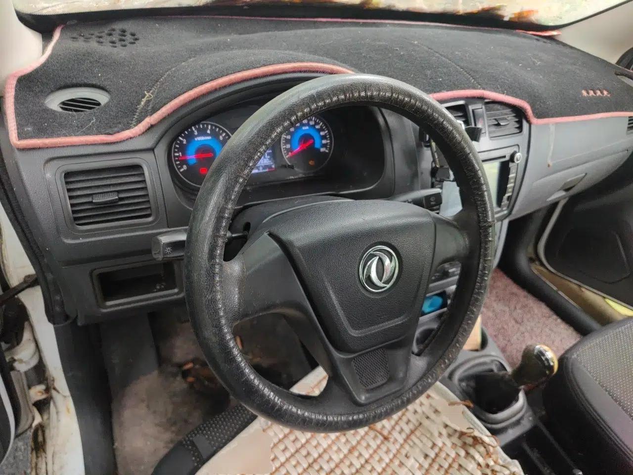 Dongfeng Fengon 330 2014 1.5L Manual Utility Version DK15 — миниатюра 10