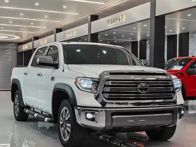 2019 Tundra 5.7L 1794 Canadian Spec