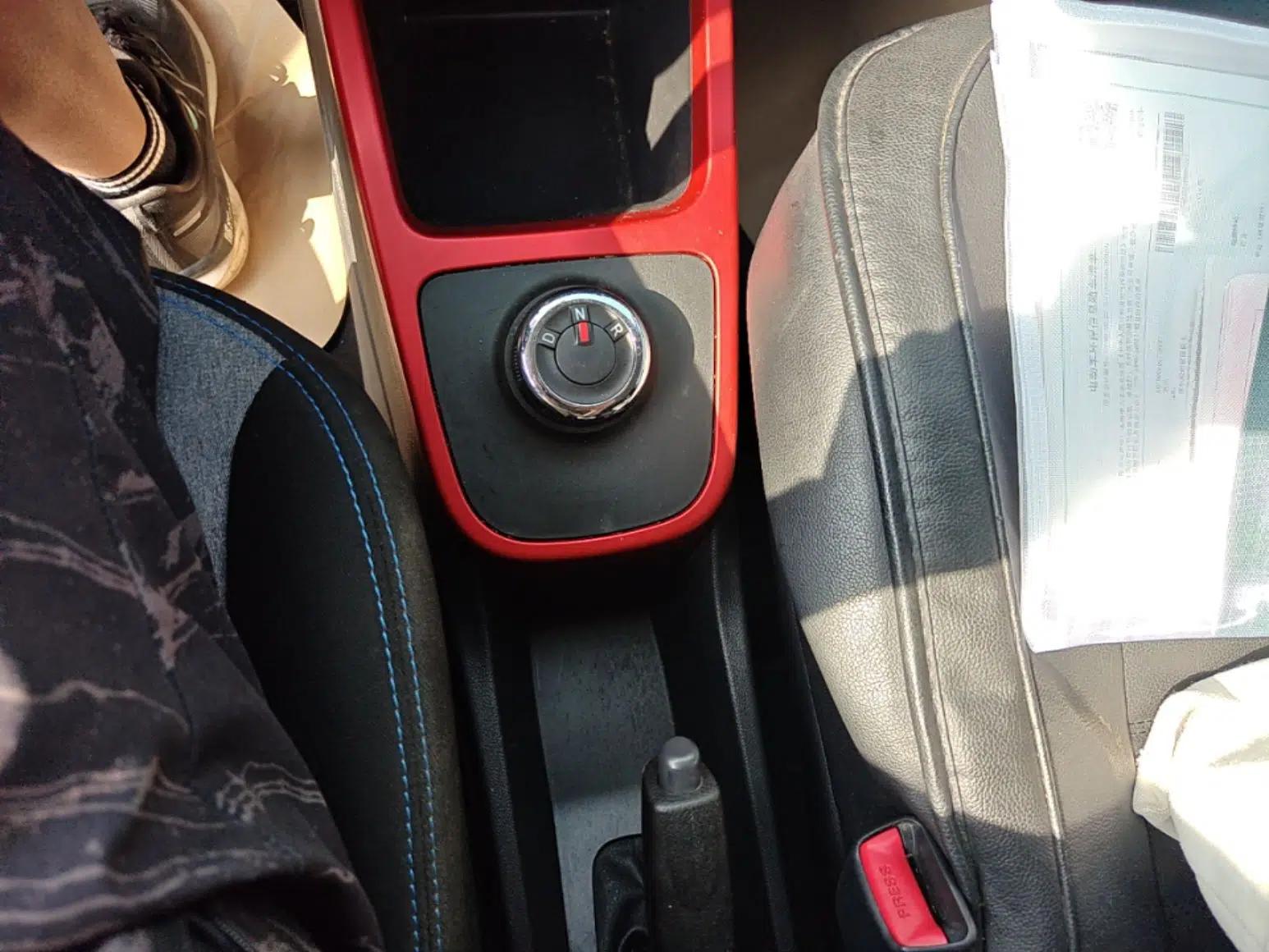 Dongfeng NAMMI EX1 2023 PRO Light Wind Edition Lightning Model — миниатюра 16